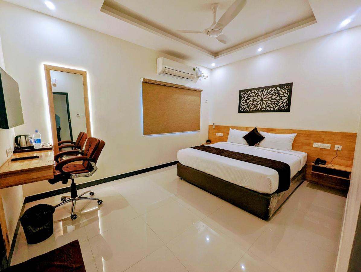 Tpc Camphor Hotel Tiruchirappalli Kültér fotó