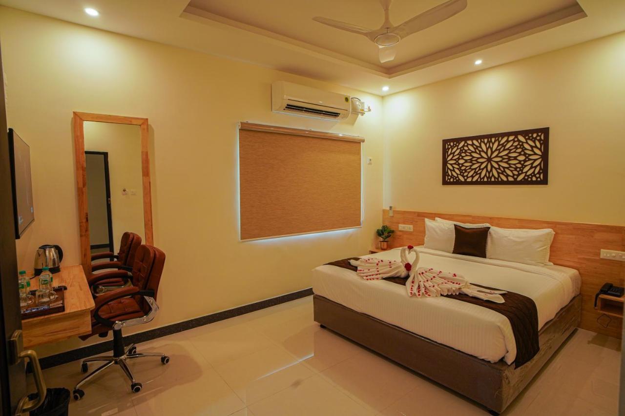 Tpc Camphor Hotel Tiruchirappalli Kültér fotó
