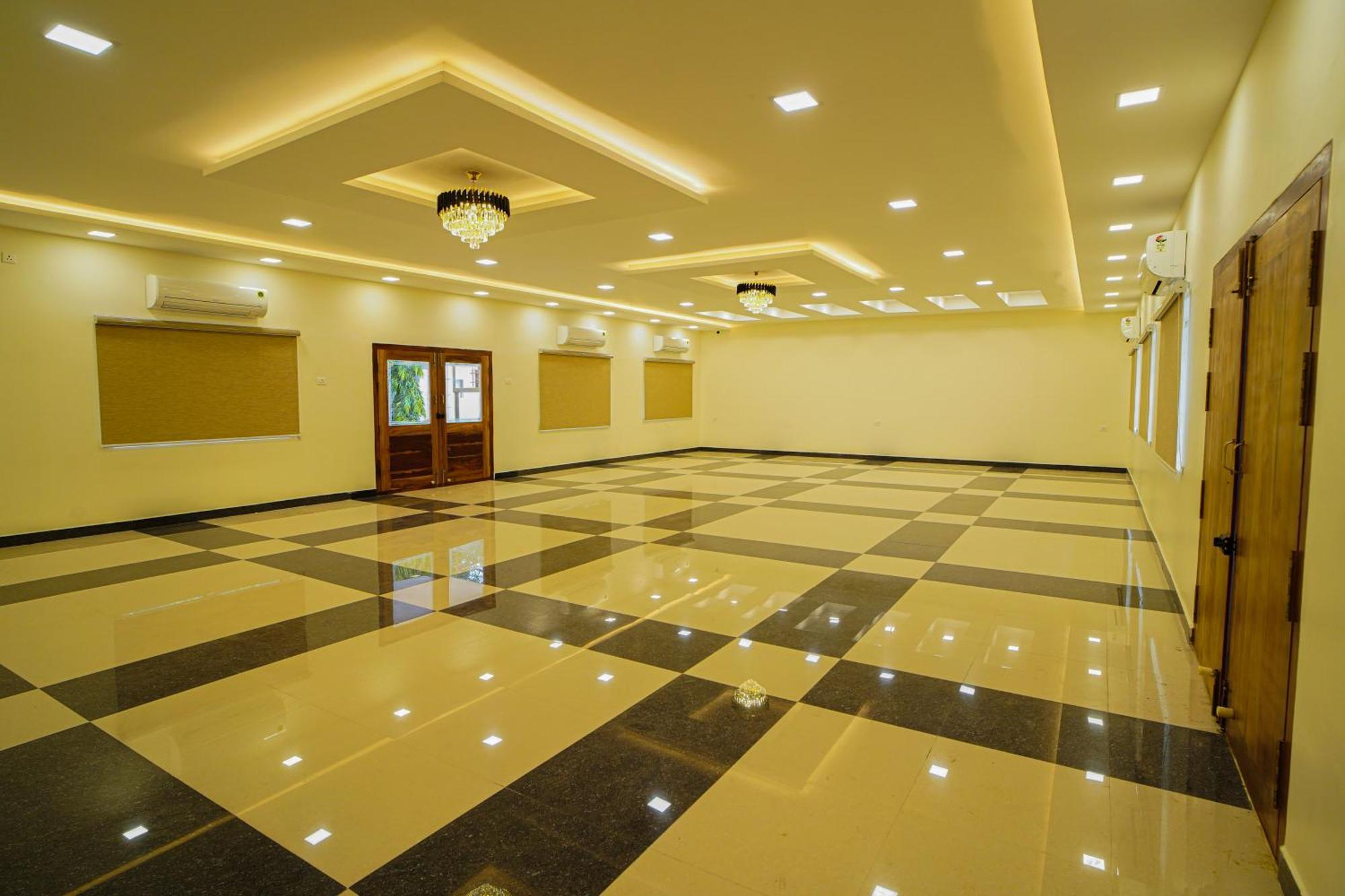 Tpc Camphor Hotel Tiruchirappalli Kültér fotó